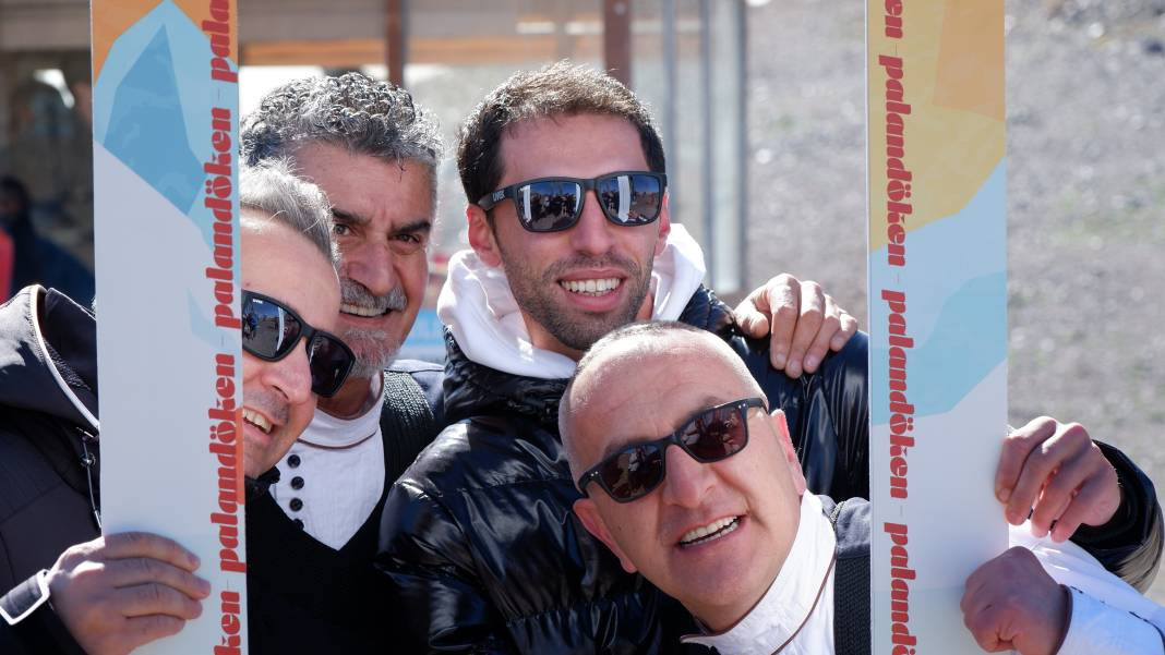 Haziran'da kayak keyfini doyasıya yaşadılar - Resim: 3